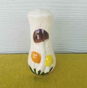 Vintage Ceramic Arnels Mushroom Salt/Pepper Shacker Replacement No Bottom Cork